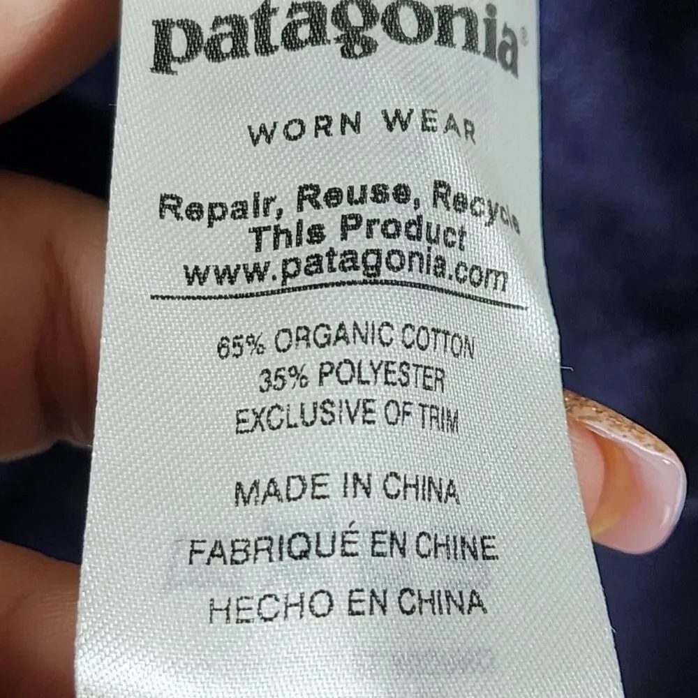 Patagonia Men's Purple Organic Cotton Worn Wear Sweater Size Medium